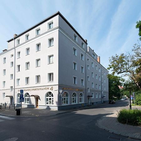 Two Bedroom Apartment 3City With Balcony In Gdansk By Noclegi Renters Extérieur photo
